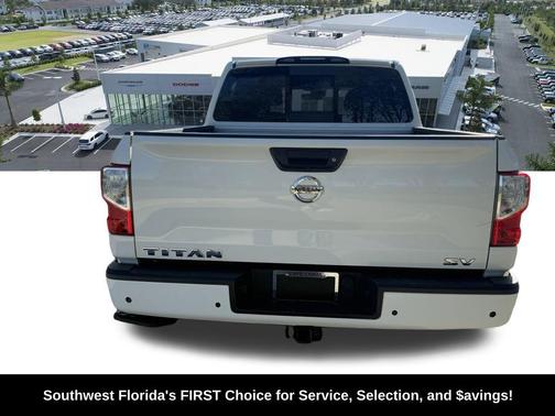 2021 Nissan Titan SV