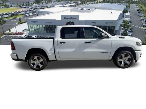2026 RAM 1500 Express