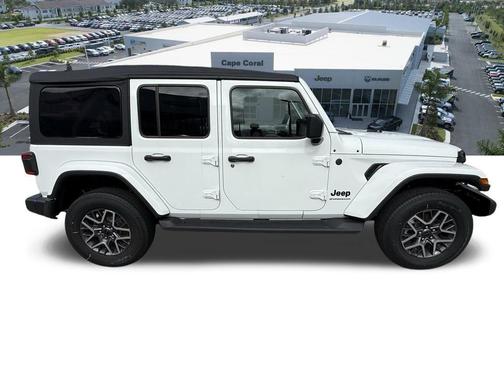 2025 Jeep Wrangler 4-Door Sahara 4x4