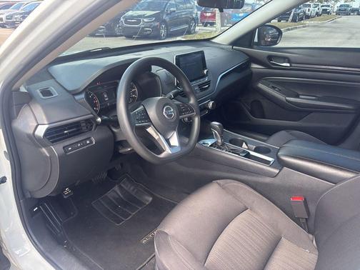 2020 Nissan Altima S FWD