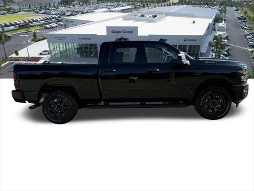 2025 RAM 2500 Big Horn Crew Cab 4x4 6'4' Box