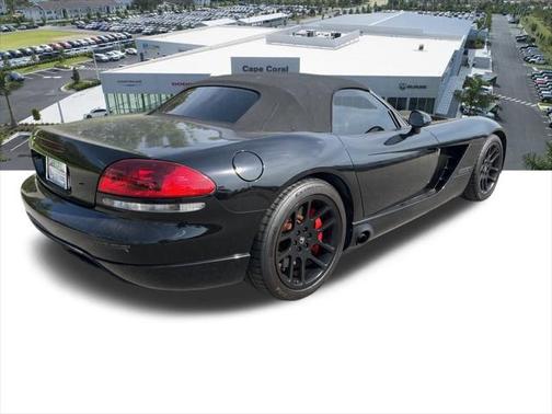 2004 Dodge Viper SRT10