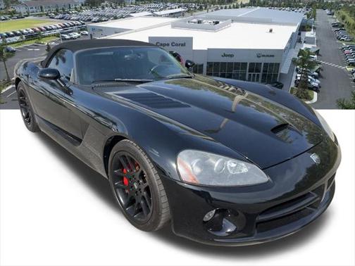 2004 Dodge Viper SRT10