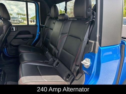 Hydro Blue Pearlcoat 2022 Jeep Gladiator Rubicon