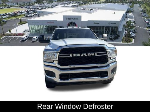 Bright White Clearcoat 2024 RAM 3500 Tradesman Crew Cab 4x4 6'4' Box