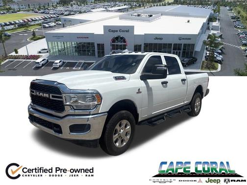 Bright White Clearcoat 2024 RAM 3500 Tradesman Crew Cab 4x4 6'4' Box