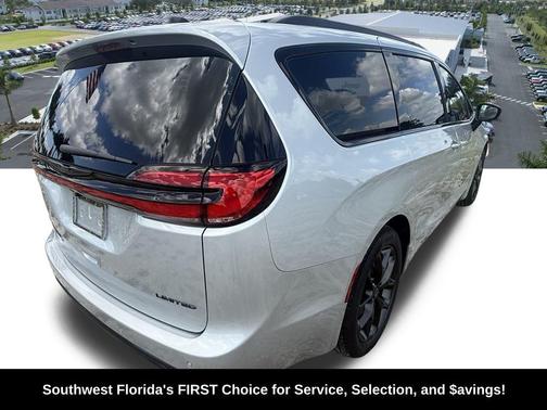 2026 Chrysler Pacifica Limited