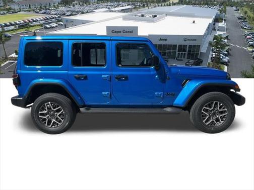 2025 Jeep Wrangler 4-Door Sahara 4x4