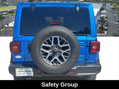 2025 Jeep Wrangler 4-Door Sahara 4x4