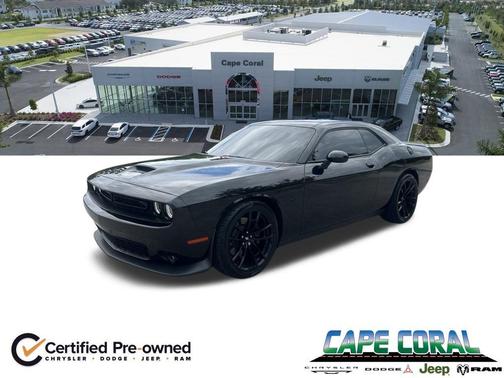 Pitch Black Clearcoat 2022 Dodge Challenger R/T