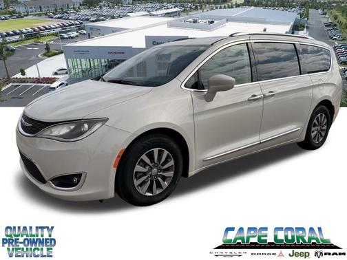 2020 Chrysler Pacifica Touring-L Plus