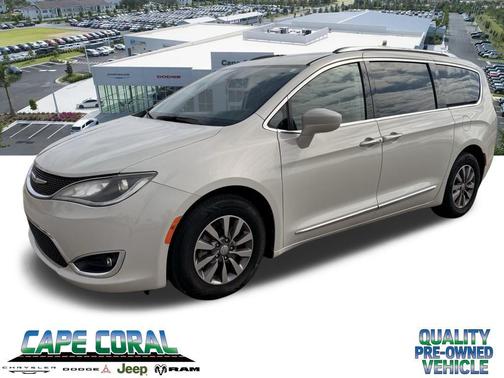 2020 Chrysler Pacifica Touring-L Plus