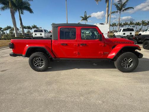 2026 Jeep Gladiator Mojave 4x4