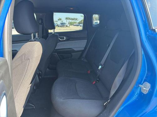 Hydro Blue Pearlcoat 2024 Jeep Compass Sport