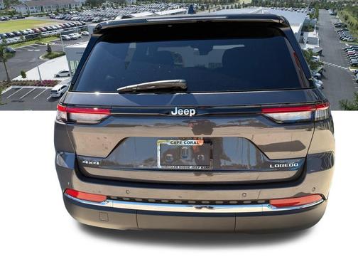2026 Jeep Grand Cherokee Laredo