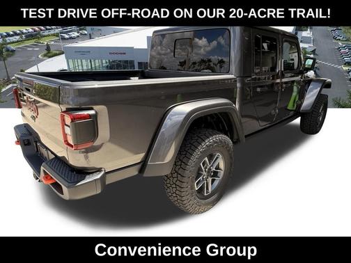 Granite Crystal Metallic Clearcoat 2026 Jeep Gladiator Mojave 4x4