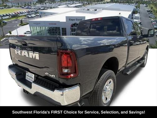 2025 RAM 2500 Tradesman Crew Cab 4x4 6'4' Box