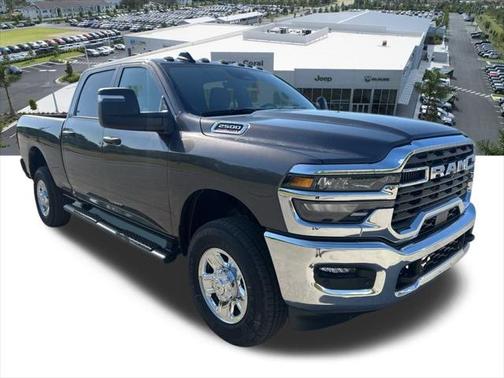 2025 RAM 2500 Tradesman Crew Cab 4x4 6'4' Box