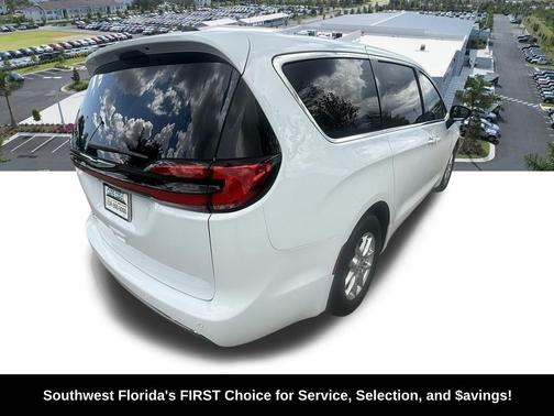 2026 Chrysler Pacifica L