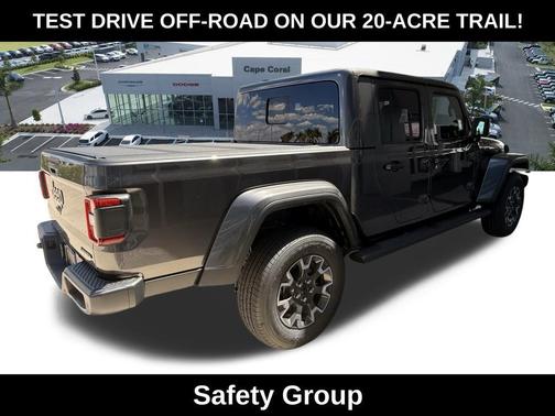 2026 Jeep Gladiator Sahara 4x4