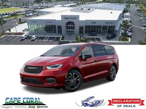 Red Hot Pearlcoat 2026 Chrysler Pacifica L