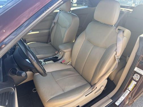 2012 Chrysler 200 Limited