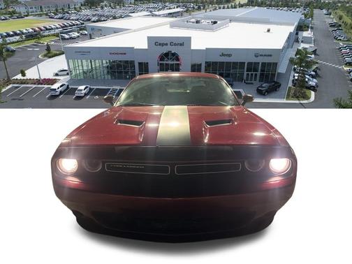 2020 Dodge Challenger SXT