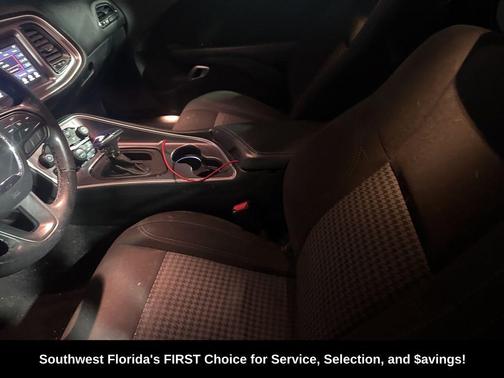 2020 Dodge Challenger SXT