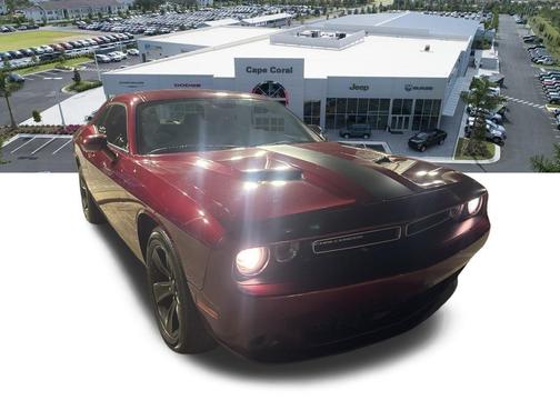 2020 Dodge Challenger SXT