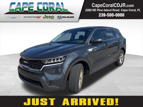 2023 Kia Sorento LX
