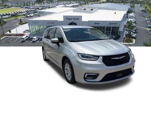 Silver Mist Clearcoat 2023 Chrysler Pacifica Touring L