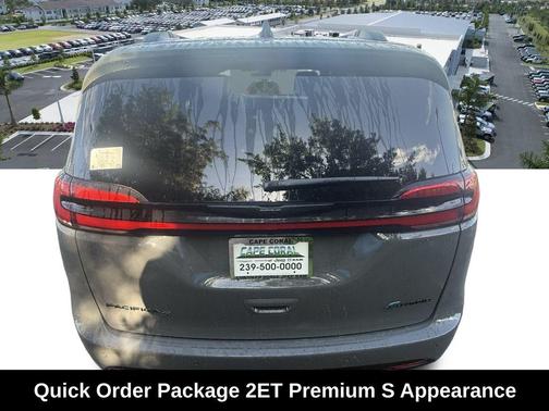 2025 Chrysler Pacifica Hybrid Premium S Appearance Pkg