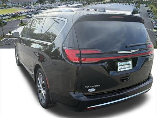 2025 Chrysler Pacifica L