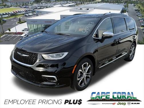 2025 Chrysler Pacifica L