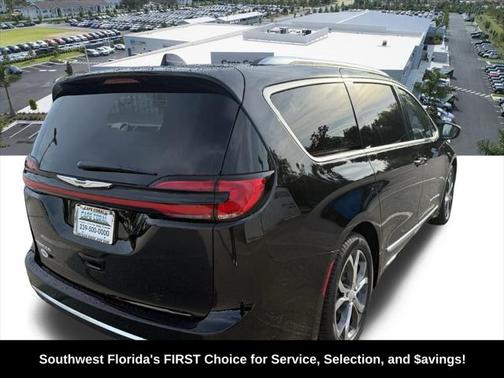 2025 Chrysler Pacifica L