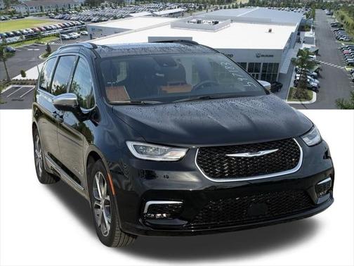 2025 Chrysler Pacifica L