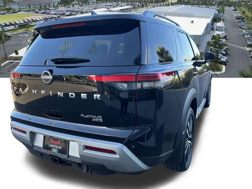 2023 Nissan Pathfinder Platinum 4WD