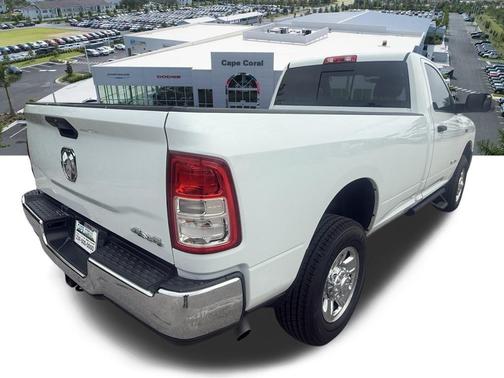 2022 RAM 2500 Tradesman Regular Cab 4x4 8' Box
