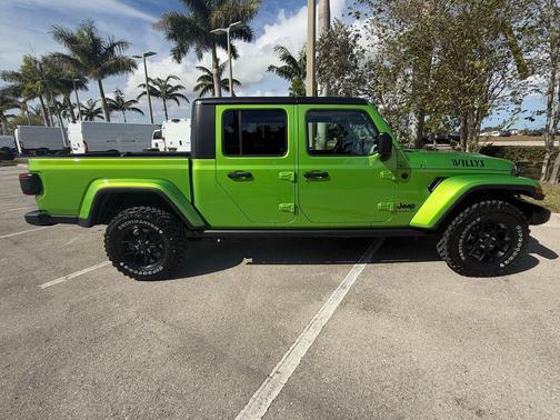 2026 Jeep Gladiator Willys