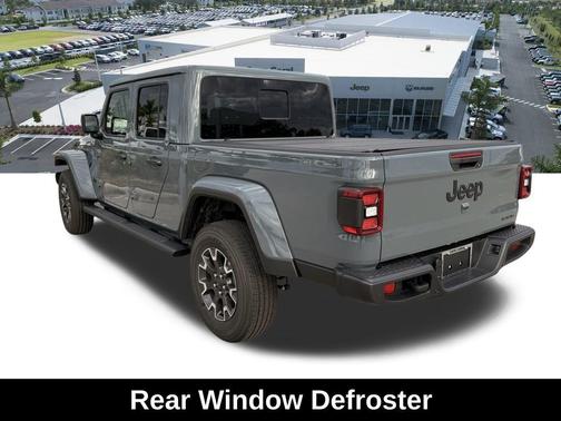 Anvil Clearcoat 2026 Jeep Gladiator Sahara 4x4
