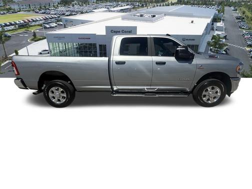 2024 RAM 2500 Big Horn Crew Cab 4x4 8' Box