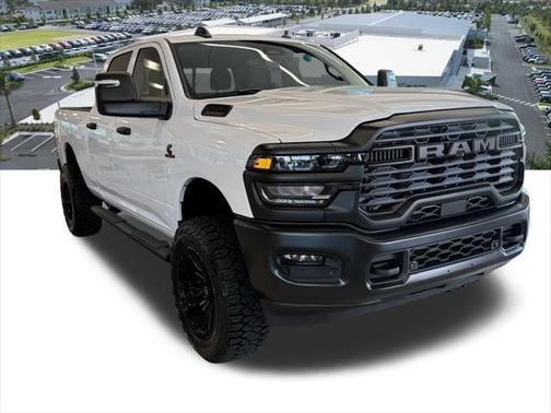 2025 RAM 2500 Tradesman Crew Cab 4x4 6'4' Box