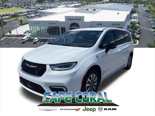 2025 Chrysler Pacifica Hybrid Select