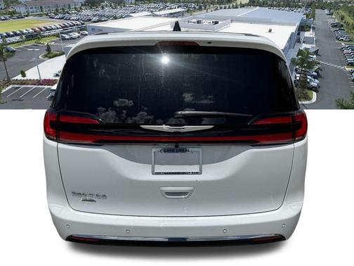 2026 Chrysler Pacifica L