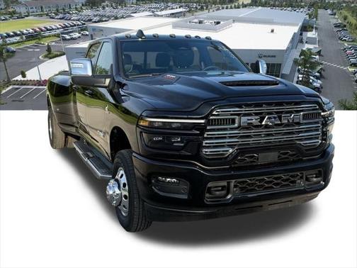 2025 RAM 3500 Laramie Crew Cab 4x4 8' Box