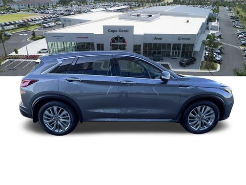 2023 INFINITI QX50 LUXE