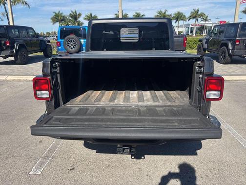 2023 Jeep Gladiator Willys 4x4