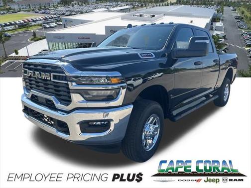 2025 RAM 2500 Tradesman Crew Cab 4x4 6'4' Box
