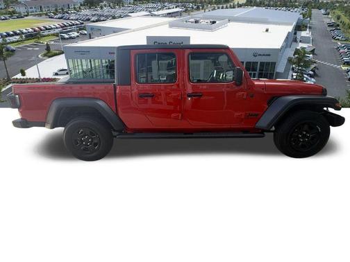 2025 Jeep Gladiator Sport