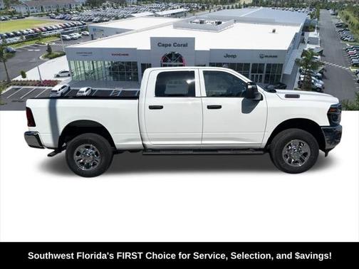 2025 RAM 2500 Tradesman Crew Cab 4x4 6'4' Box
